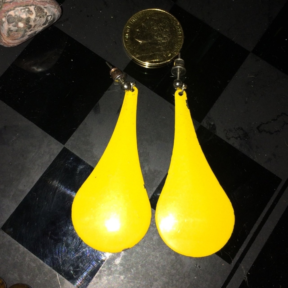Vintage Yellow Metal Earrings